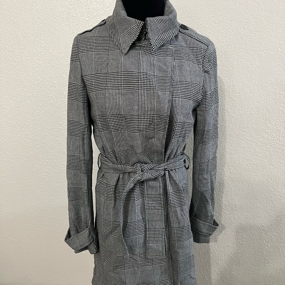 Carolina Belle Plaid Coat with Tie- Black and White- Size Small